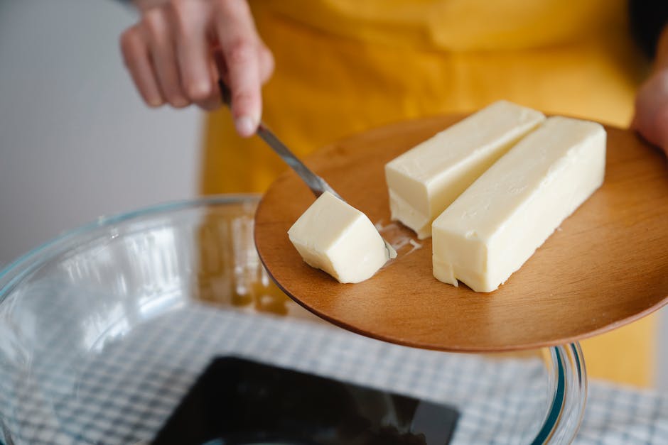 Ghee und Butter Vorteile und Nachteile vergleichen